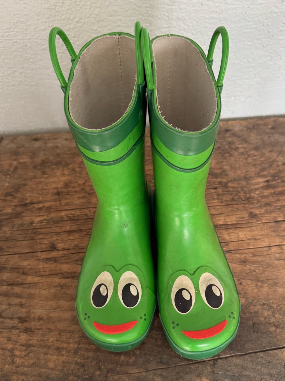 Western Chief Green Frog Kids Rain Boots with Pull Handles “Fritz the Frog”